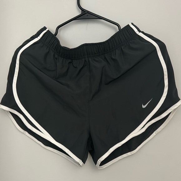 Nike Dri-Fit Shorts - Picture 1 of 6